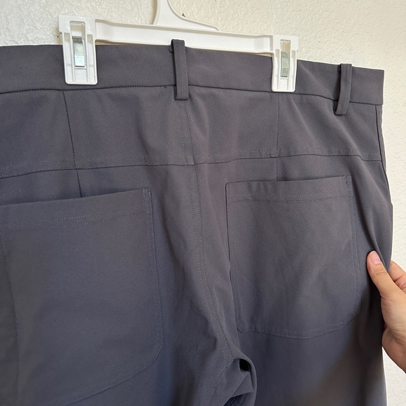 EUC Lululemon Mens ABC Classic-Fit Pant 30" Inseam Dark Gray 4 pockets Sz 38 - Picture 10 of 13